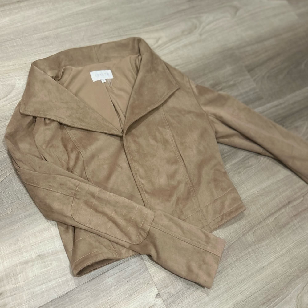 Faux suede women’s light brown tan cropped jacket size S